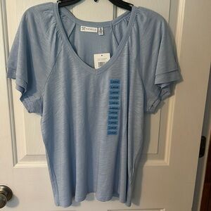 Rafaella top. Light blue. V neck